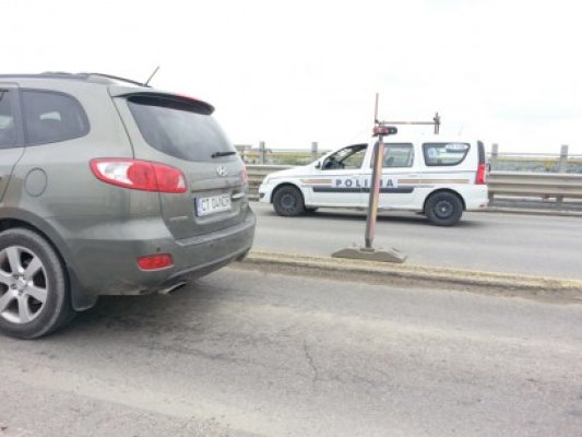 Balamuc pe Podul de la Agigea: trei maşini şifonate şi o victimă